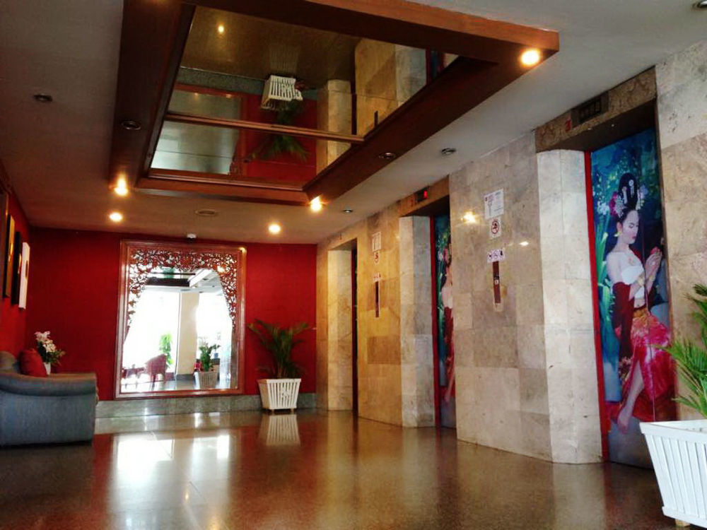 La Mai Hotel Chiang Mai Exterior photo